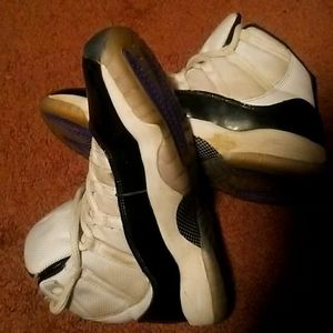 11's
